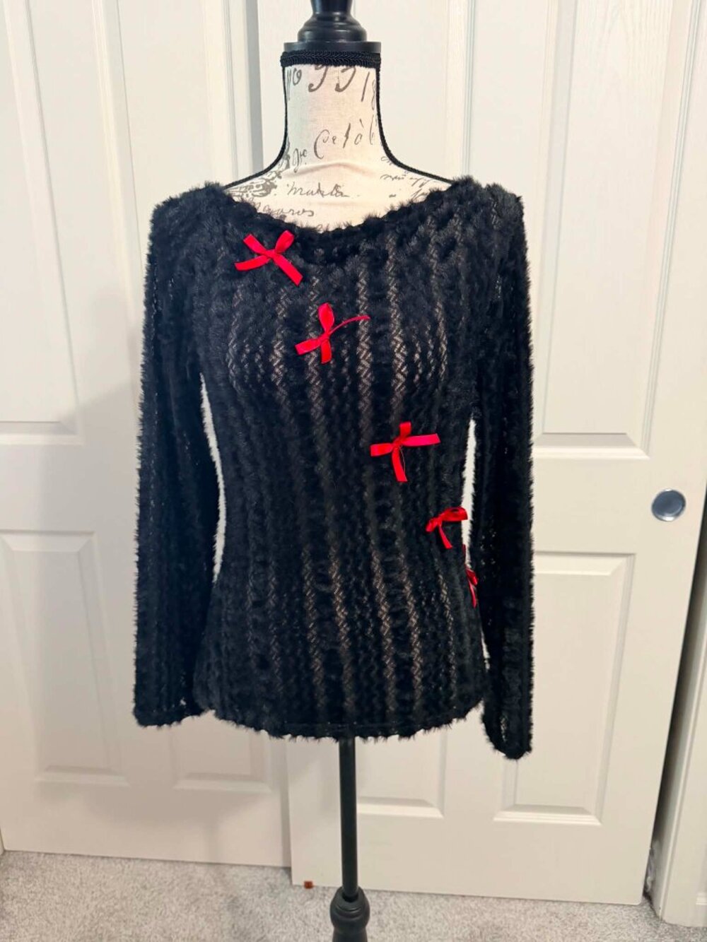 New Women's Black Sheer Long-Sleeve Sweater with Red Bows Throughout Size M